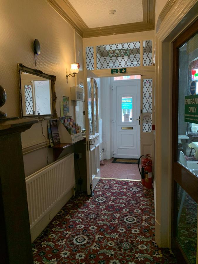The Woodleigh Family Hotel Blackpool Zewnętrze zdjęcie